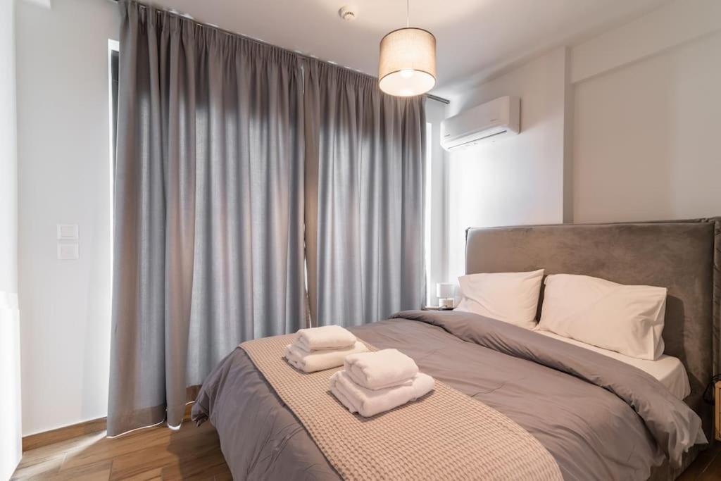 Ferienwohnung Μεζονέτα Με Θέα Στο Πάρκο Σταύρος Νιάρχος One Athen Exterior foto